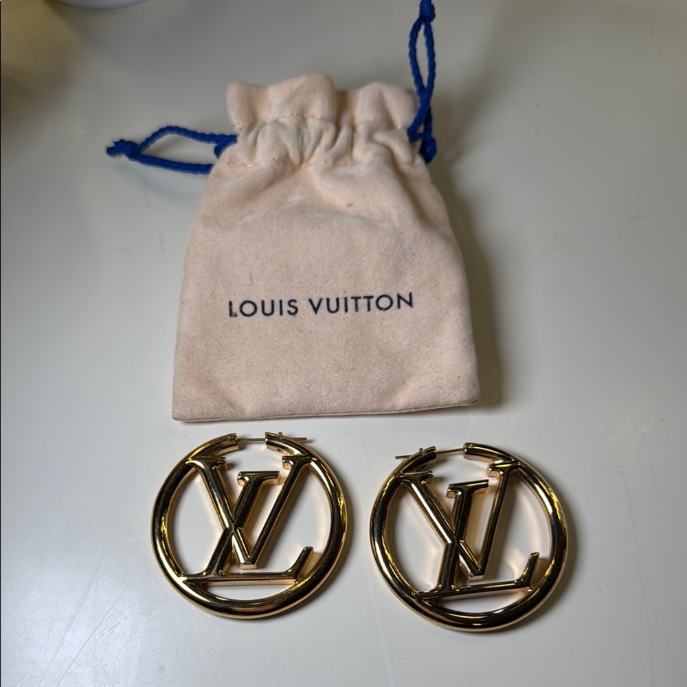 Louis Vuitton Gold Earrings